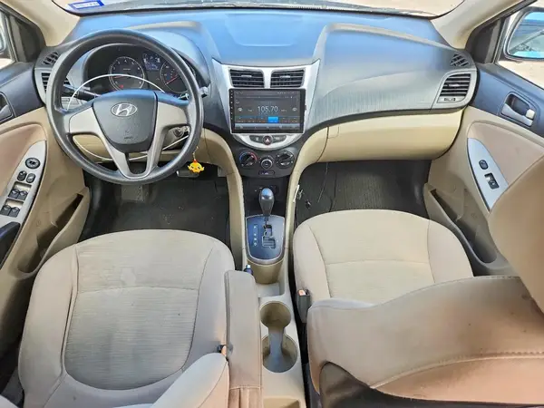 KMHCT4AE5GU142946 2016 HYUNDAI ACCENT - Image 8