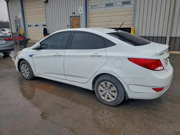 KMHCT4AE5GU158001 2016 HYUNDAI ACCENT - Image 2