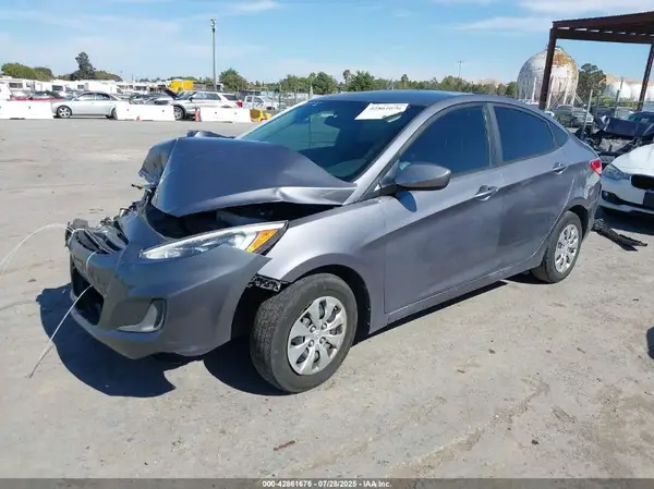 KMHCT4AE5GU945322 2016 HYUNDAI ACCENT - Image 2