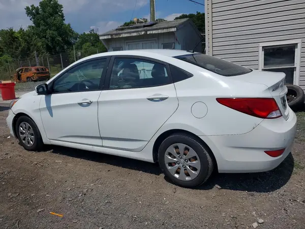 KMHCT4AE5GU952755 2016 HYUNDAI ACCENT - Image 2