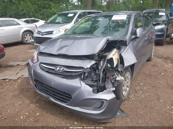 KMHCT4AE5GU956255 2016 HYUNDAI ACCENT - Image 2