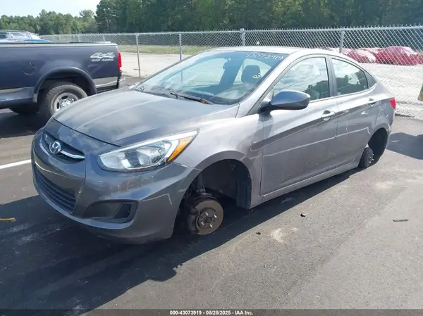 KMHCT4AE5GU964727 2016 HYUNDAI ACCENT - Image 2