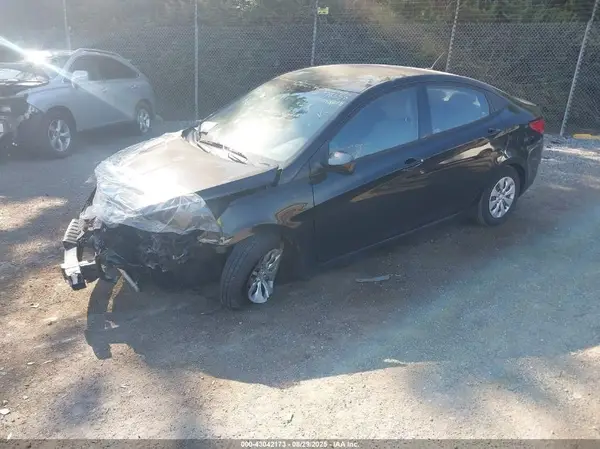 KMHCT4AE5GU978658 2016 HYUNDAI ACCENT - Image 2