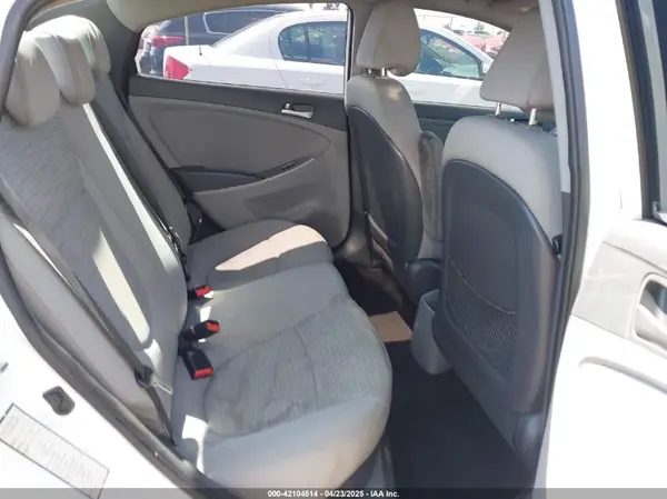 KMHCT4AE5GU980152 2016 HYUNDAI ACCENT - Image 8