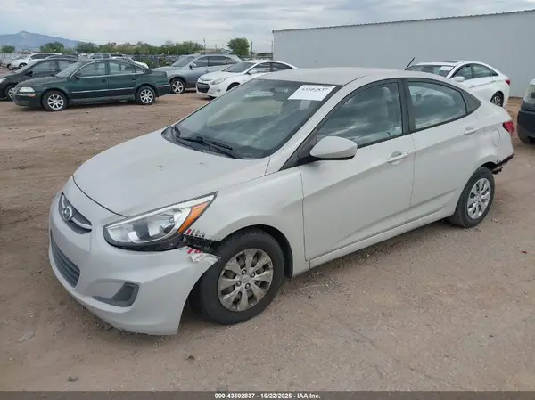 KMHCT4AE5GU981821 2016 HYUNDAI ACCENT - Image 2
