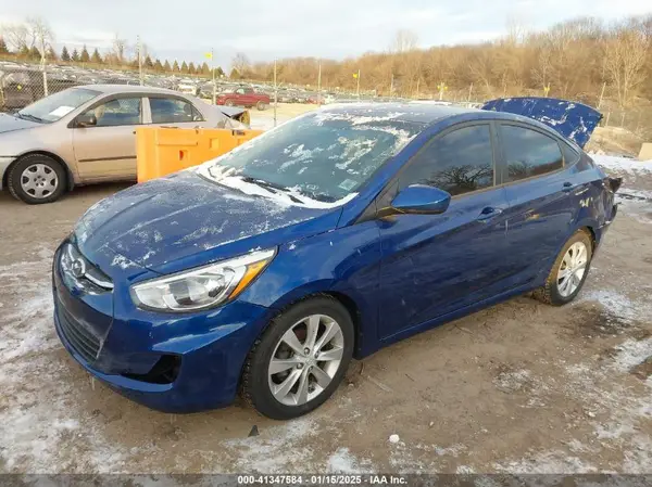 KMHCT4AE5GU982290 2016 HYUNDAI ACCENT - Image 2