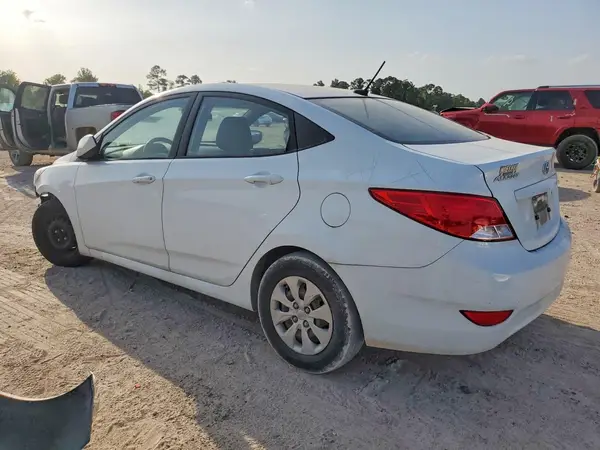 KMHCT4AE5GU990664 2016 HYUNDAI ACCENT - Image 2