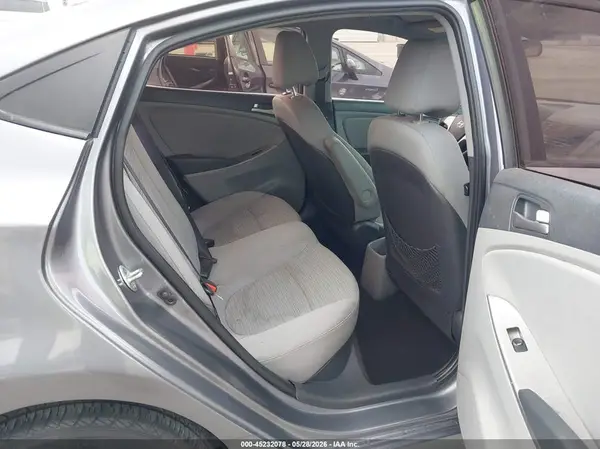 KMHCT4AE5GU990762 2016 HYUNDAI ACCENT - Image 8