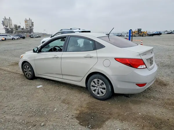 KMHCT4AE5GU998845 2016 HYUNDAI ACCENT - Image 2