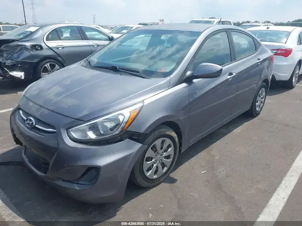 KMHCT4AE5HU167783 2017 HYUNDAI ACCENT - Image 2