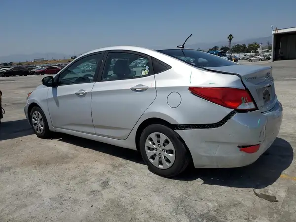 KMHCT4AE5HU172725 2017 HYUNDAI ACCENT - Image 2