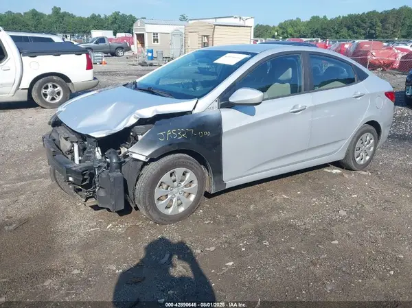KMHCT4AE5HU175382 2017 HYUNDAI ACCENT - Image 2