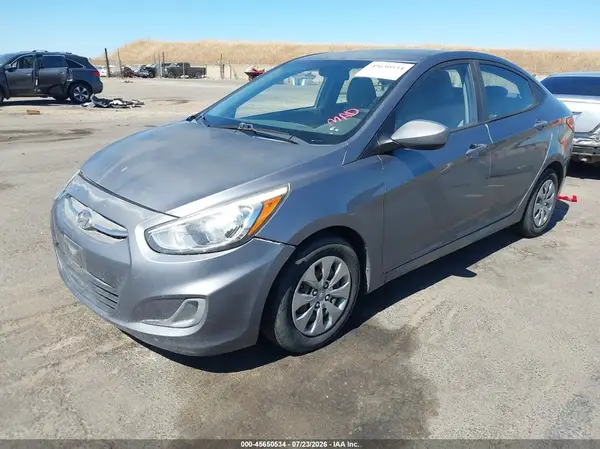KMHCT4AE5HU182848 2017 HYUNDAI ACCENT - Image 2