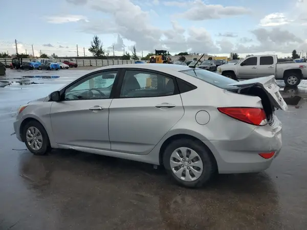 KMHCT4AE5HU211328 2017 HYUNDAI ACCENT - Image 2