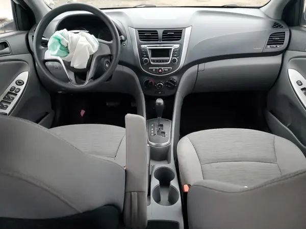 KMHCT4AE5HU216643 2017 HYUNDAI ACCENT - Image 8