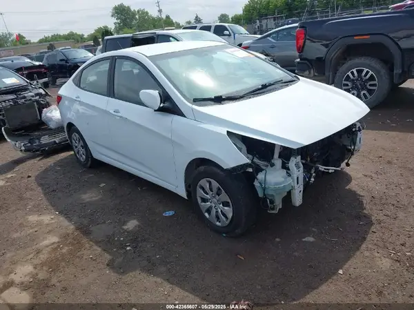 KMHCT4AE5HU224189 2017 HYUNDAI ACCENT - Image 1
