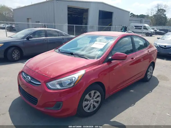 KMHCT4AE5HU236049 2017 HYUNDAI ACCENT - Image 2