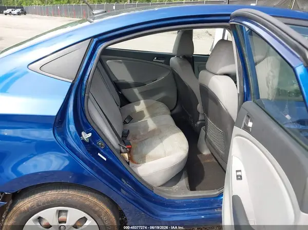 KMHCT4AE5HU251828 2017 HYUNDAI ACCENT - Image 8