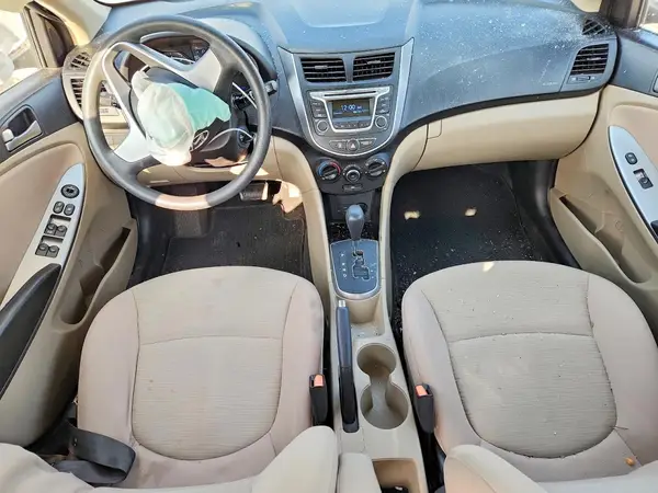 KMHCT4AE5HU266927 2017 HYUNDAI ACCENT - Image 8