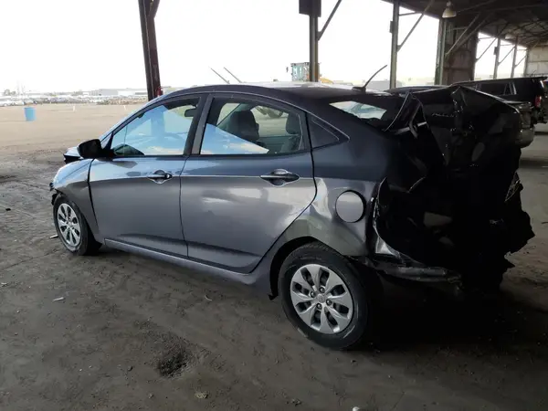 KMHCT4AE5HU268533 2017 HYUNDAI ACCENT - Image 2