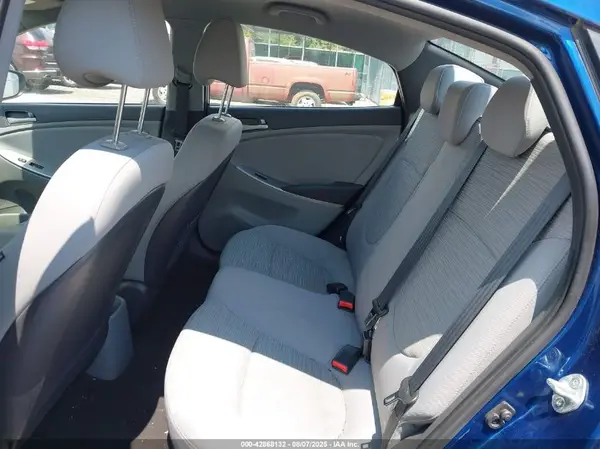 KMHCT4AE5HU294582 2017 HYUNDAI ACCENT - Image 8