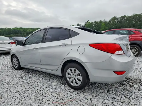 KMHCT4AE5HU307976 2017 HYUNDAI ACCENT - Image 2