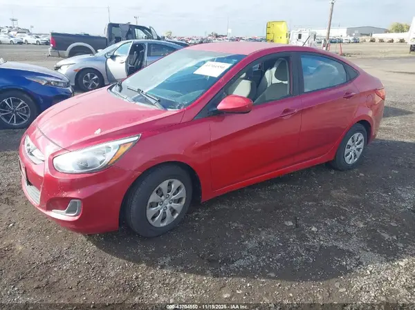 KMHCT4AE5HU317116 2017 HYUNDAI ACCENT - Image 2