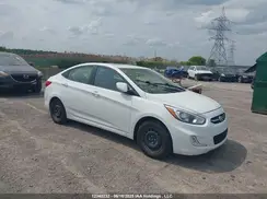 KMHCT4AE5HU326298 2017 HYUNDAI ACCENT