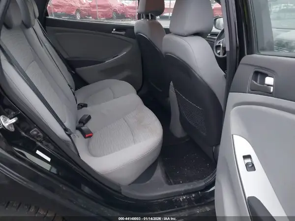 KMHCT4AE5HU333641 2017 HYUNDAI ACCENT - Image 8
