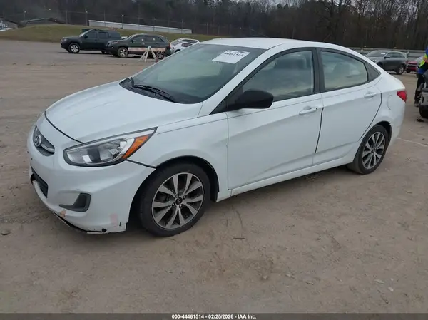 KMHCT4AE5HU334871 2017 HYUNDAI ACCENT - Image 2