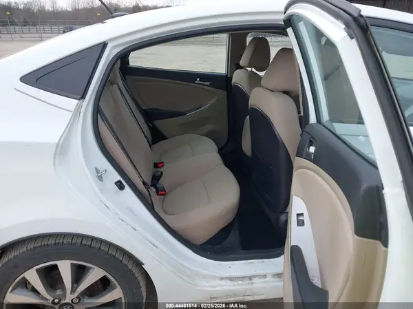 KMHCT4AE5HU334871 2017 HYUNDAI ACCENT - Image 8