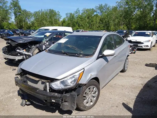 KMHCT4AE5HU339066 2017 HYUNDAI ACCENT - Image 2