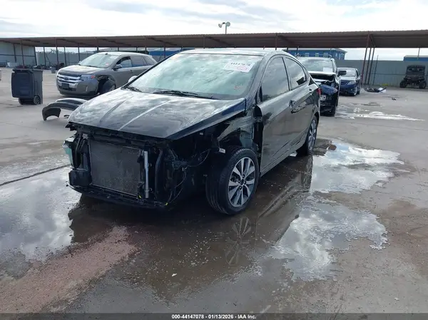 KMHCT4AE5HU354196 2017 HYUNDAI ACCENT - Image 2