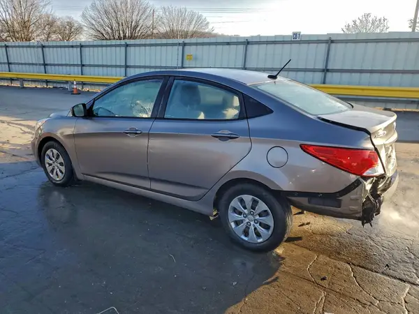 KMHCT4AE5HU356675 2017 HYUNDAI ACCENT - Image 2