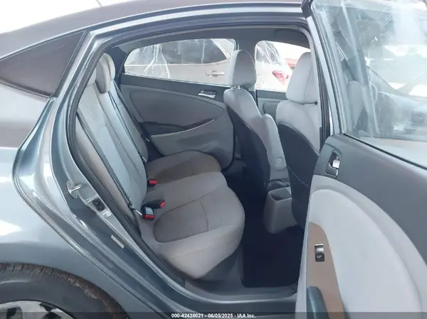 KMHCT4AE5HU360919 2017 HYUNDAI ACCENT - Image 8