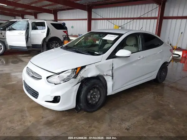 KMHCT4AE5HU362511 2017 HYUNDAI ACCENT - Image 2