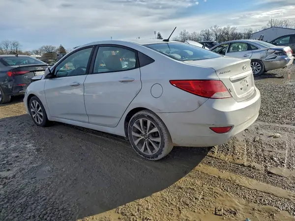 KMHCT4AE5HU362959 2017 HYUNDAI ACCENT - Image 2