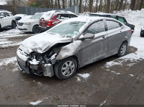 KMHCT4AE5HU363092 2017 HYUNDAI ACCENT - Image 2