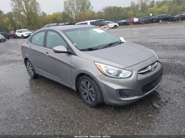 KMHCT4AE5HU365893 2017 HYUNDAI ACCENT - Image 1