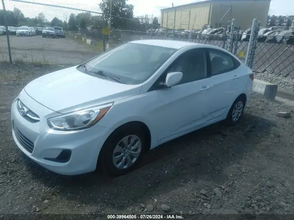 KMHCT4AE5HU369149 2017 HYUNDAI ACCENT - Image 2