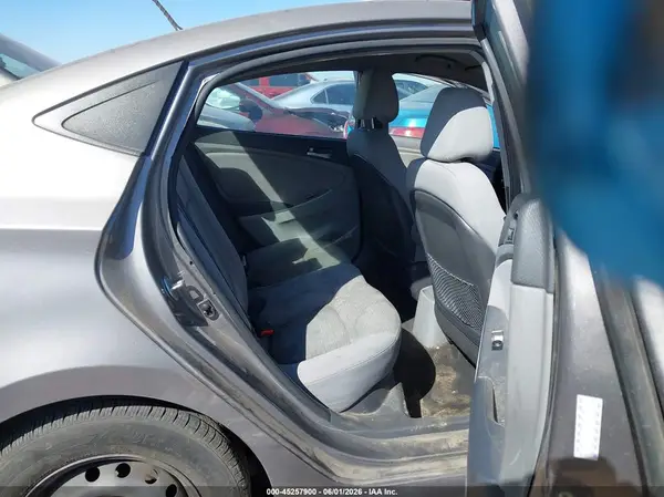 KMHCT4AE5HU373718 2017 HYUNDAI ACCENT - Image 8