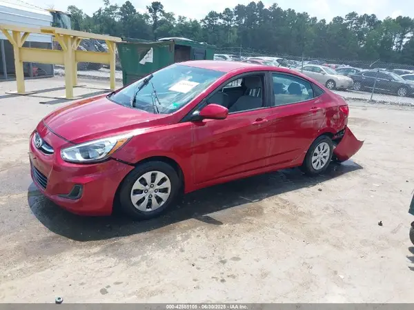 KMHCT4AE5HU376084 2017 HYUNDAI ACCENT - Image 2
