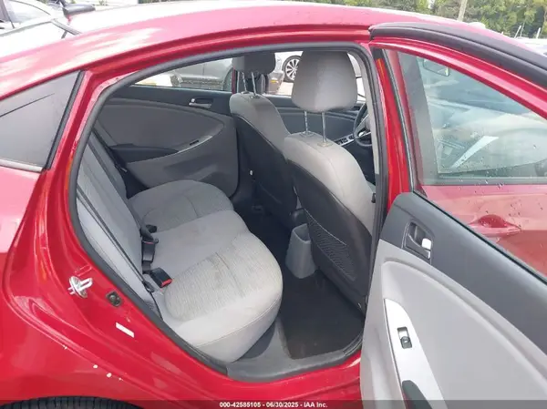 KMHCT4AE5HU376084 2017 HYUNDAI ACCENT - Image 8
