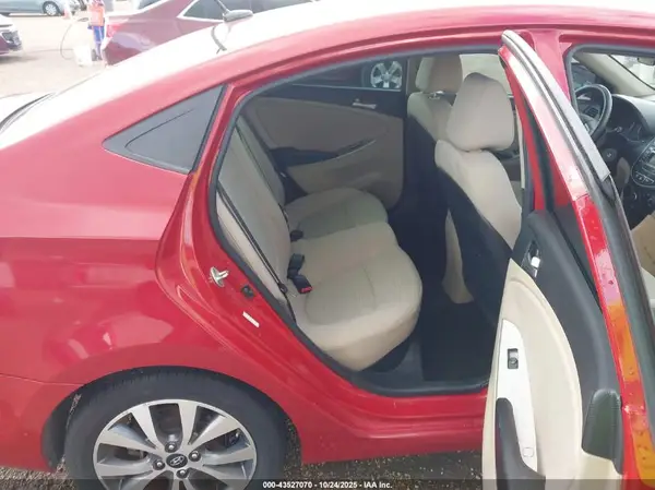 KMHCT4AE5HU376862 2017 HYUNDAI ACCENT - Image 8