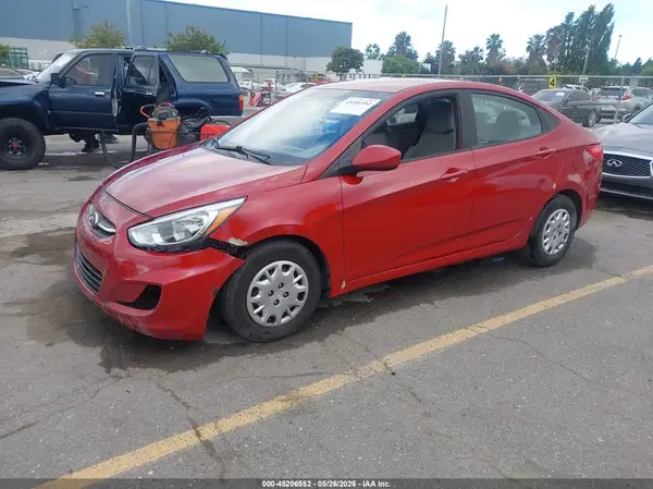 KMHCT4AE5HU378627 2017 HYUNDAI ACCENT - Image 2
