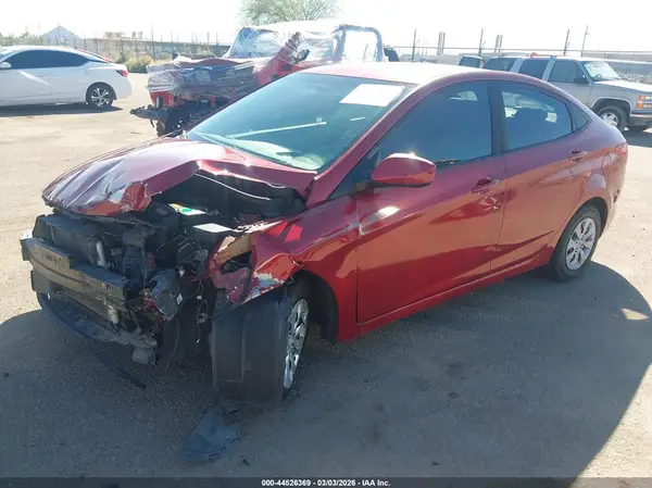 KMHCT4AE5HU378658 2017 HYUNDAI ACCENT - Image 2