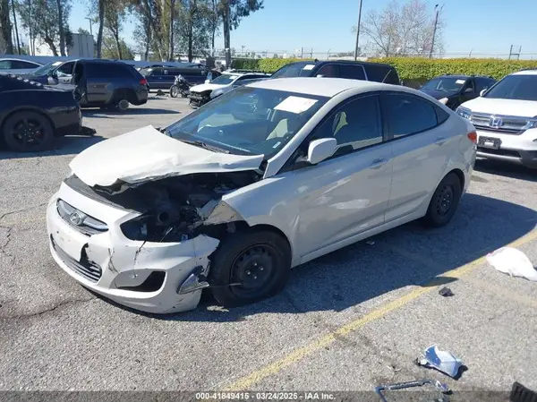 KMHCT4AE6GU000038 2016 HYUNDAI ACCENT - Image 2