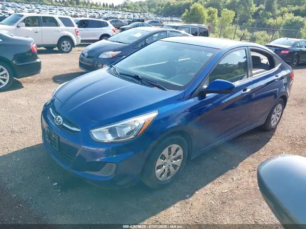 KMHCT4AE6GU003747 2016 HYUNDAI ACCENT - Image 2