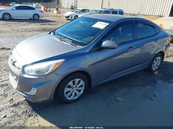 KMHCT4AE6GU009063 2016 HYUNDAI ACCENT - Image 2