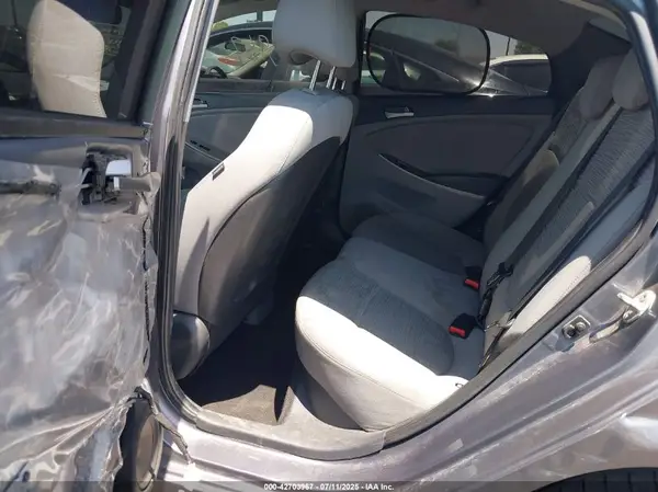 KMHCT4AE6GU038689 2016 HYUNDAI ACCENT - Image 8